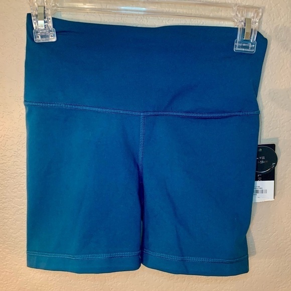 NWT Yogalicious Lux Shorts XS Dark Teal Spandex 5” Inseam Athletic Shorts New - Picture 2 of 13